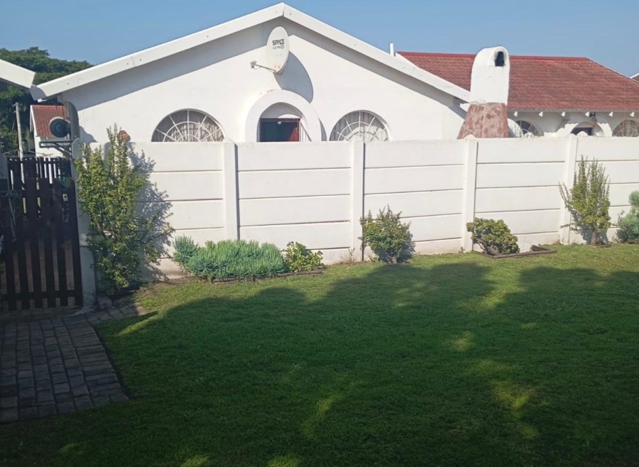 2 Bedroom Property for Sale in Aston Bay Eastern Cape